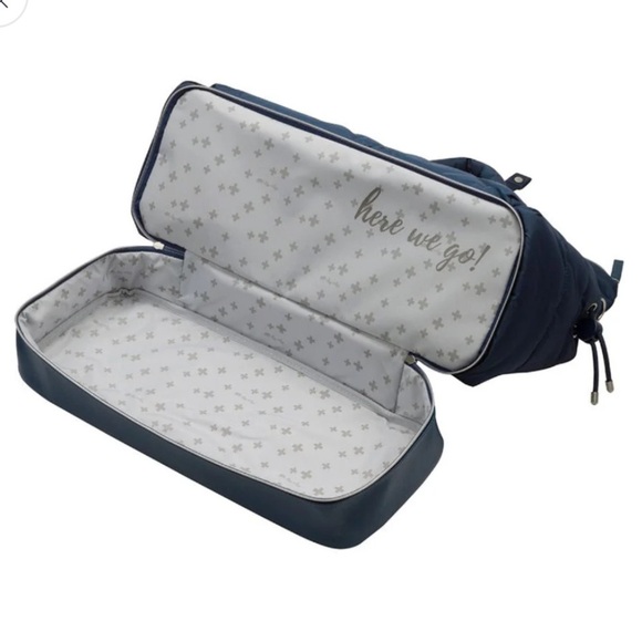 NEW Itzy Ritzy Dream Weekender Overnight Carryon Diaper Travel Bag in Midnight - Picture 7 of 11